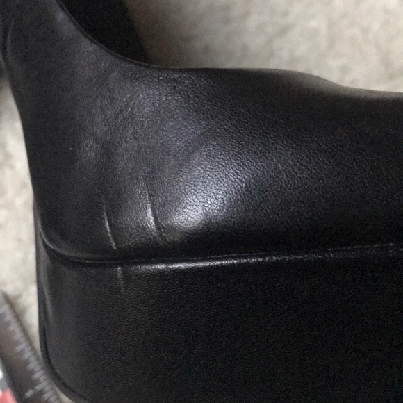 New! Bcbgeneration black platform stilettos - Picture 3 of 8